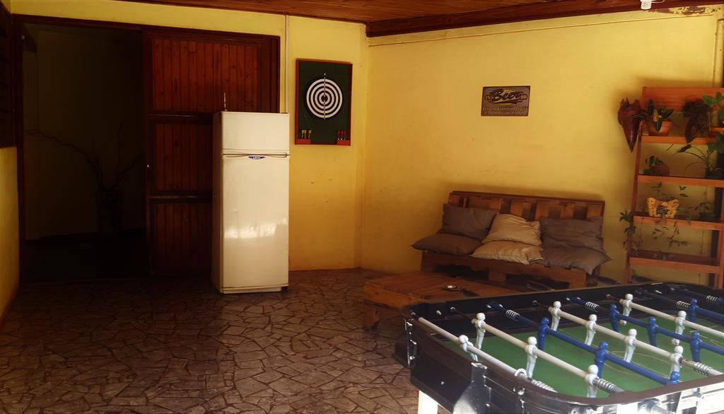 Residencial Uno Hostel Puerto Iguazú Buitenkant foto